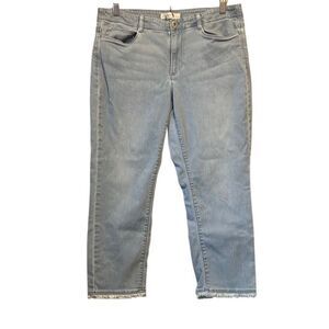 J. Hill authentic fit‎ cropped size 8